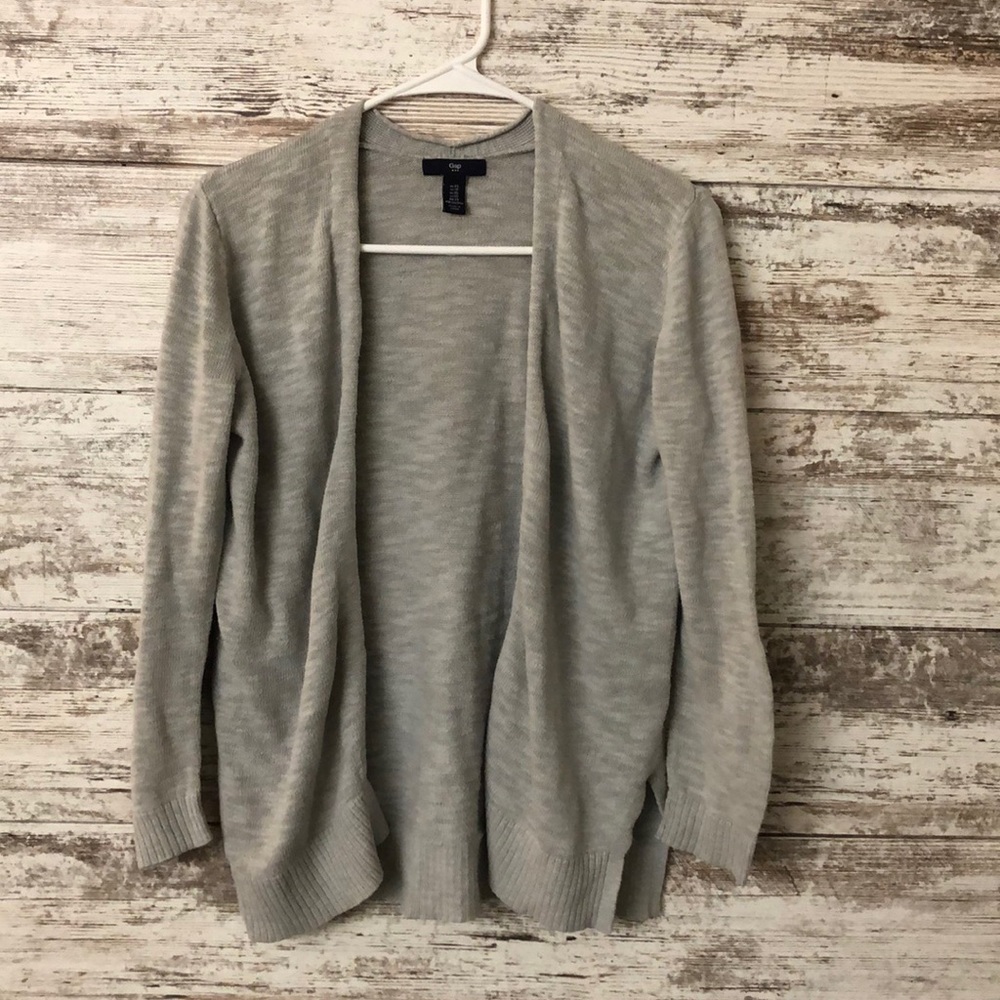 Gap gray cardigan